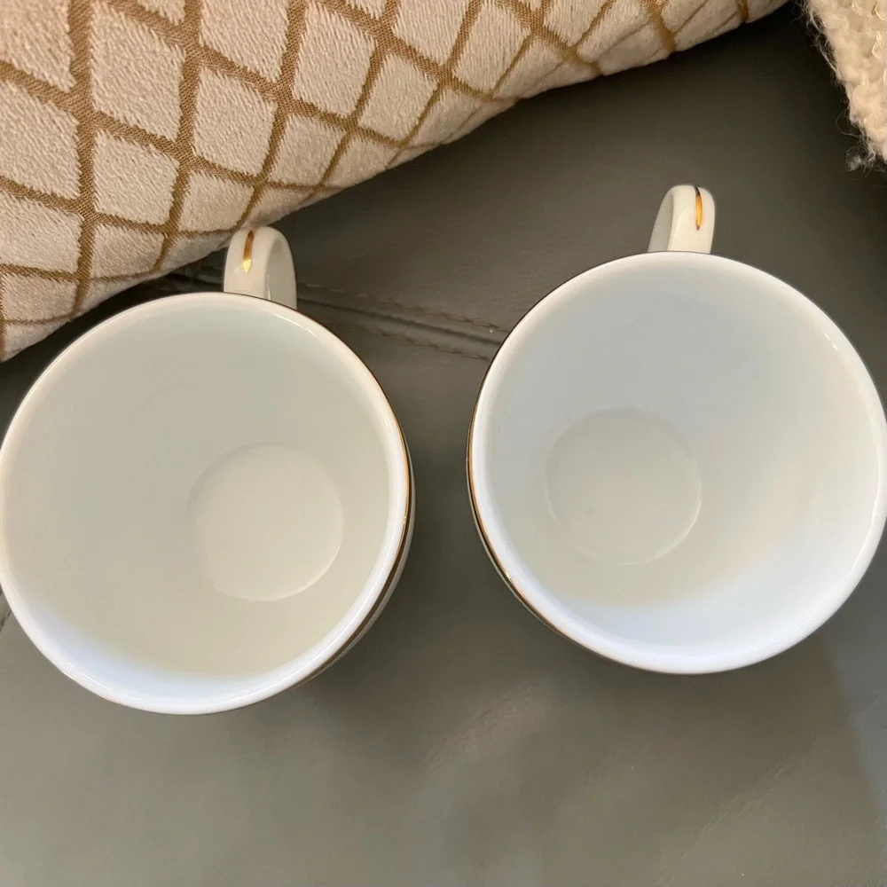 WILLIAMS SONOMA Brasserie JAPAN Gold Band PORCELAIN Tea Coffee Cups SET of 2